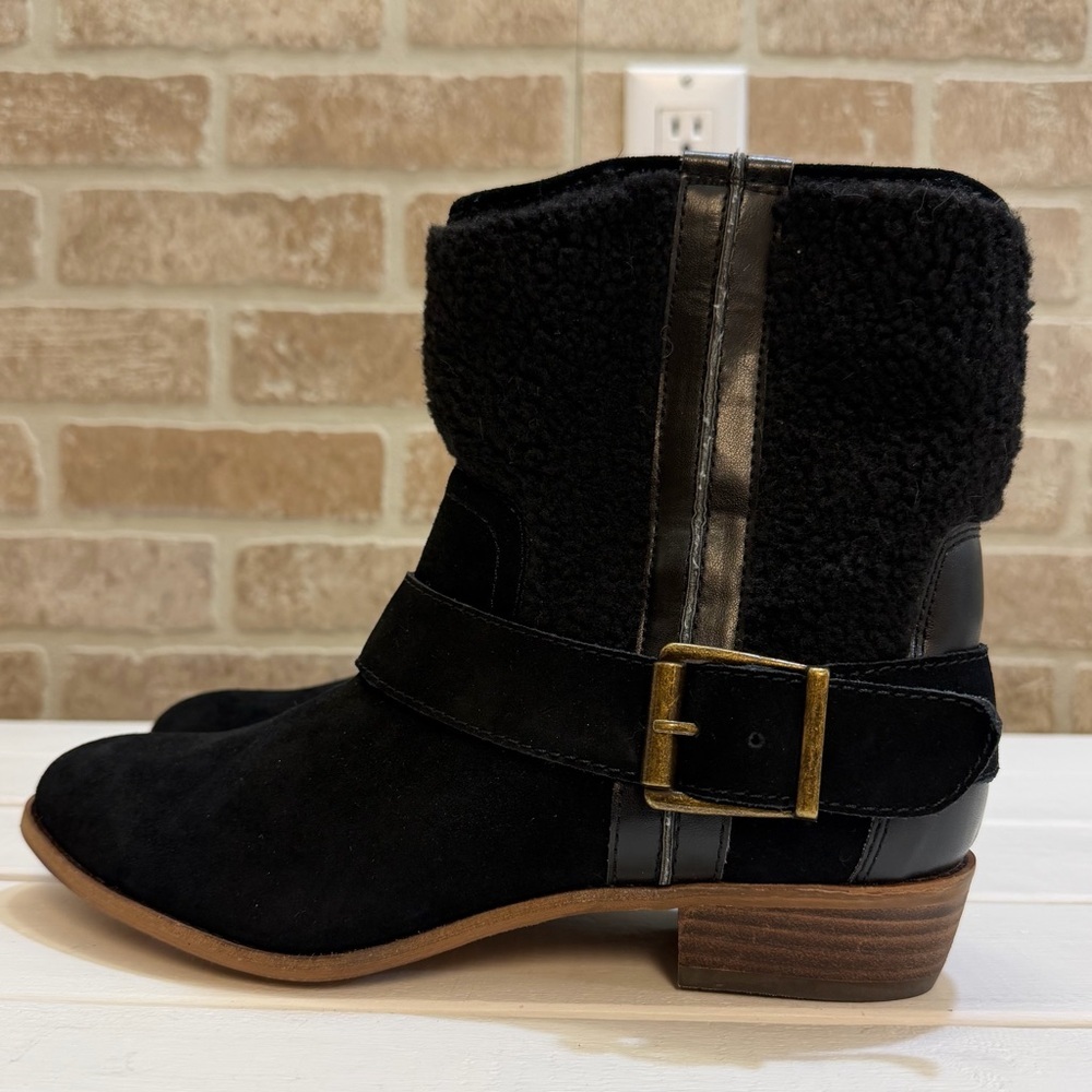 Kelsi Dagger Suede Shearling Black Ankle Boots Size 9